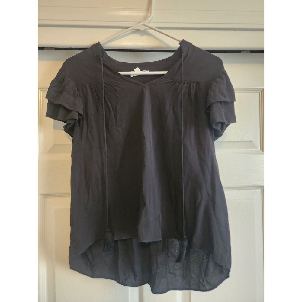 a loves a Ruffle Sleeve Tassel Tie Blouse Size S